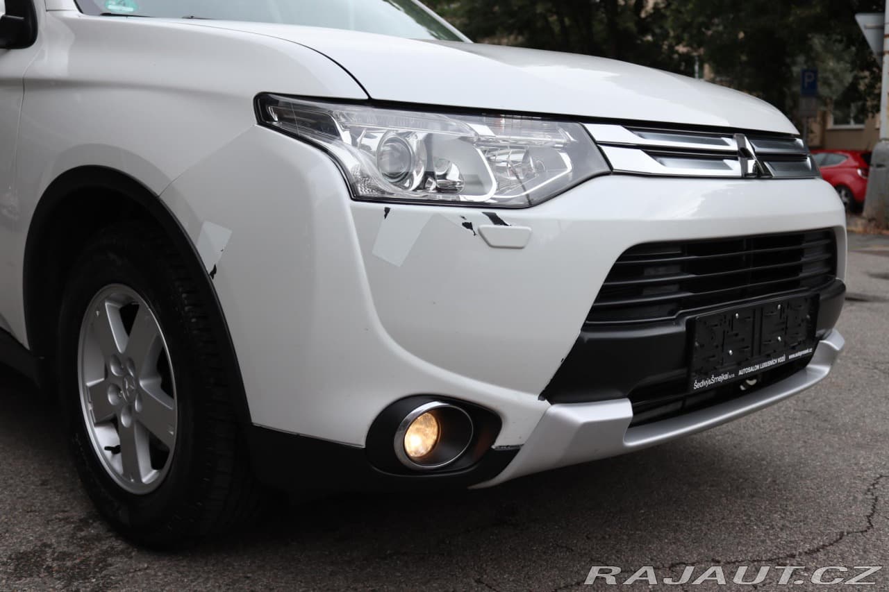 2014 Mitsubishi OUTLANDER - 6