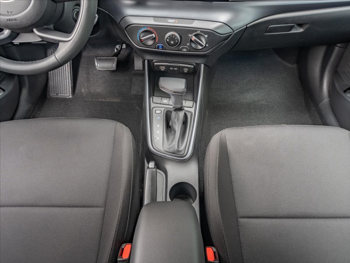 2026 Hyundai i20 - 12