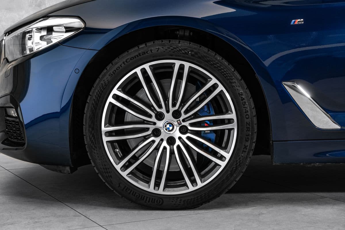 2018 BMW 5-SERIES - 2