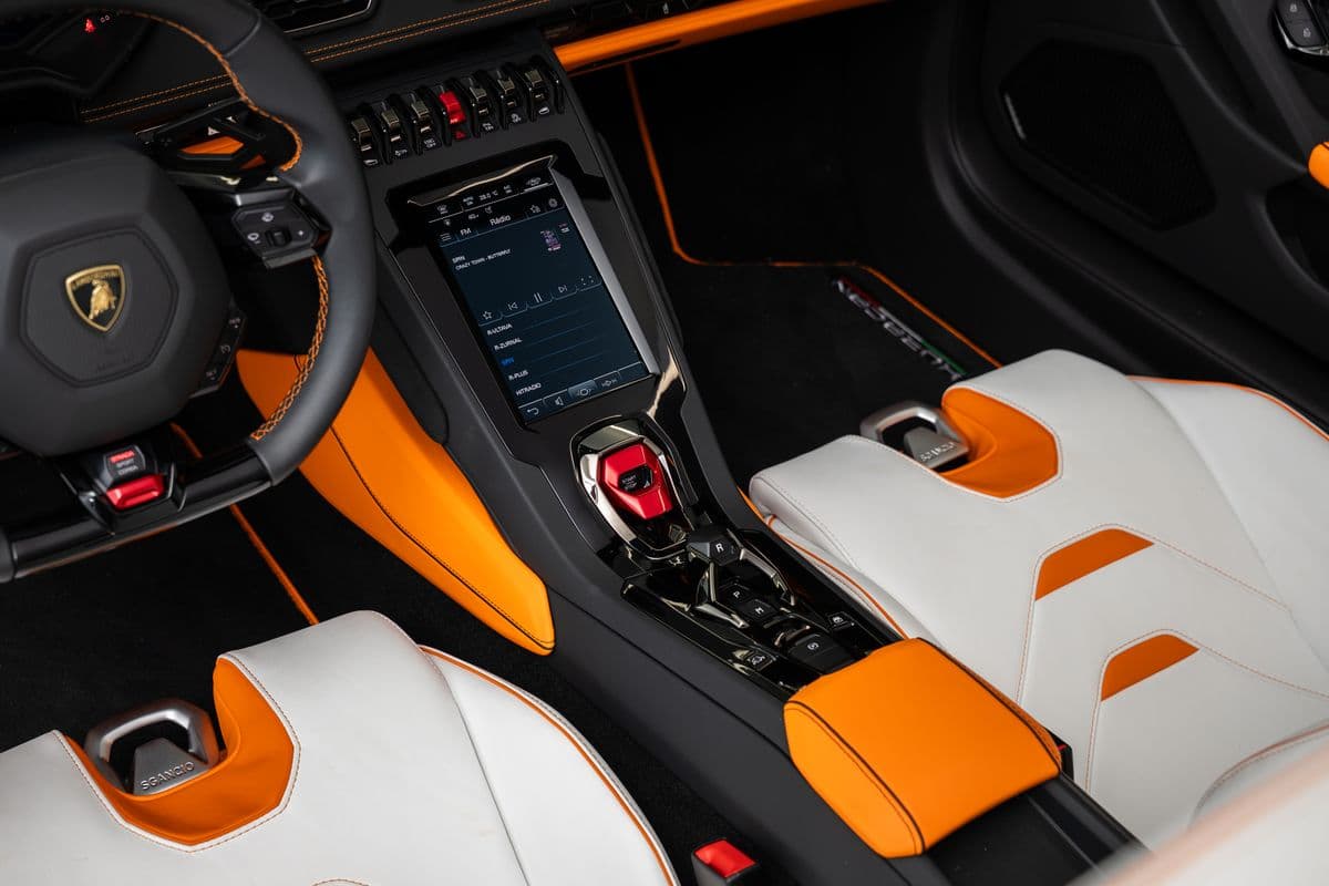 2023 Lamborghini HURACÁN - 9