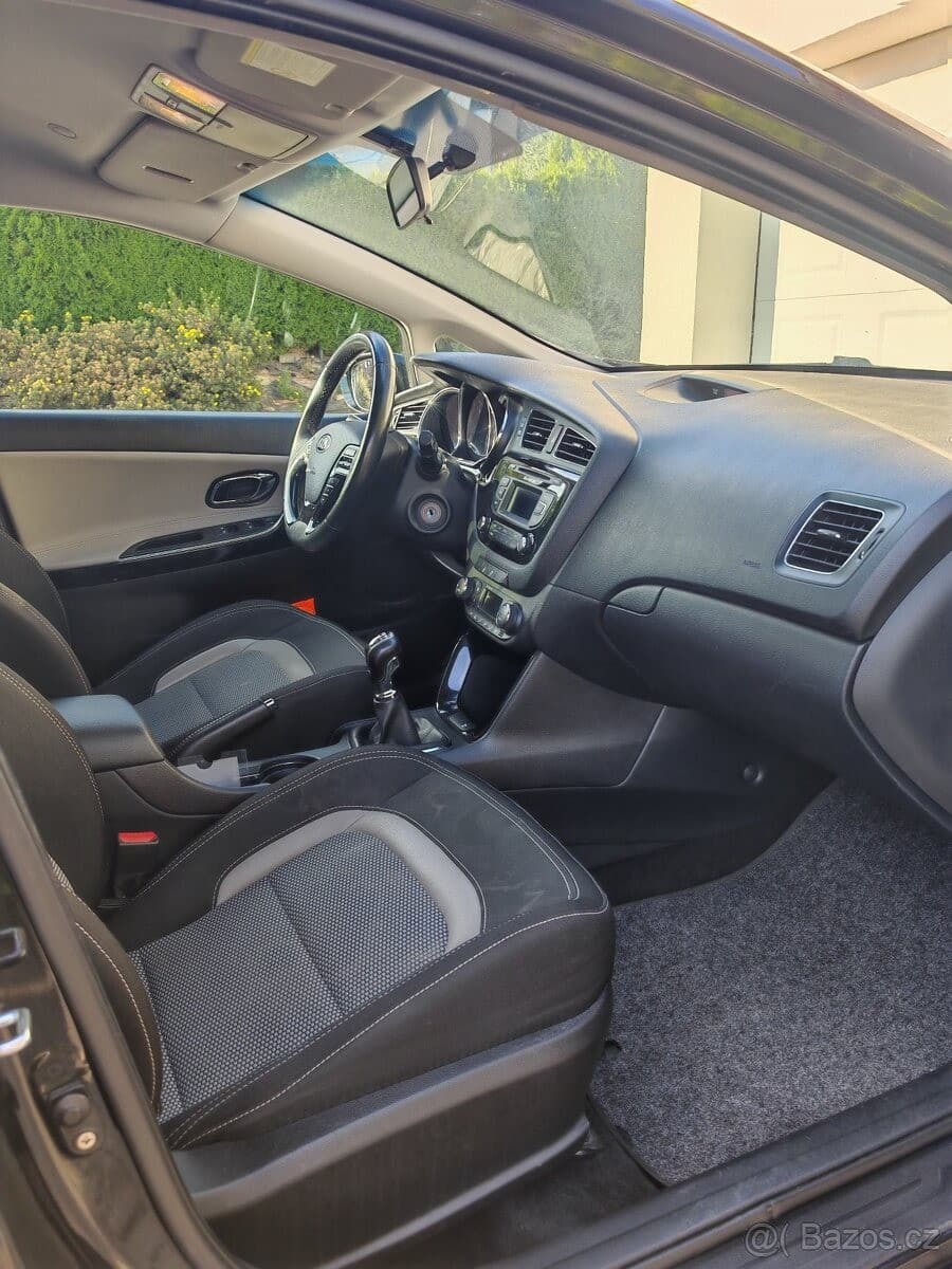 2012 Kia CEE'D - 7