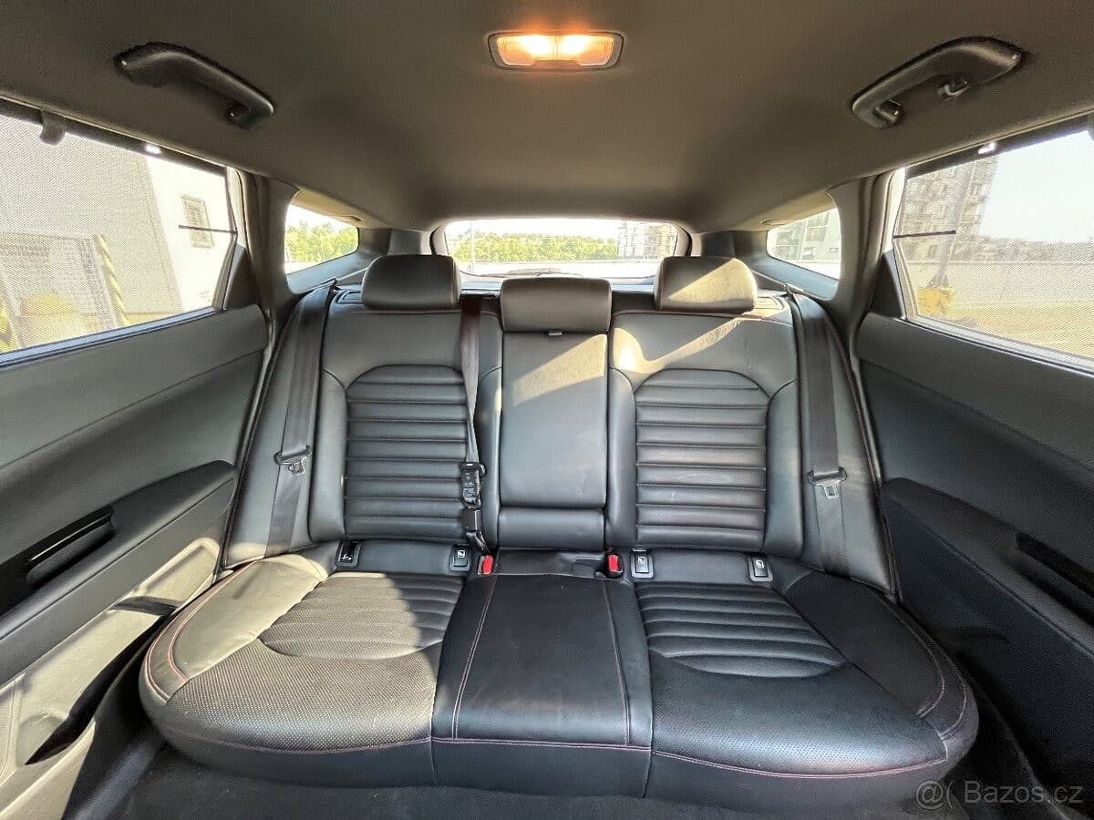2018 Kia OPTIMA - 15