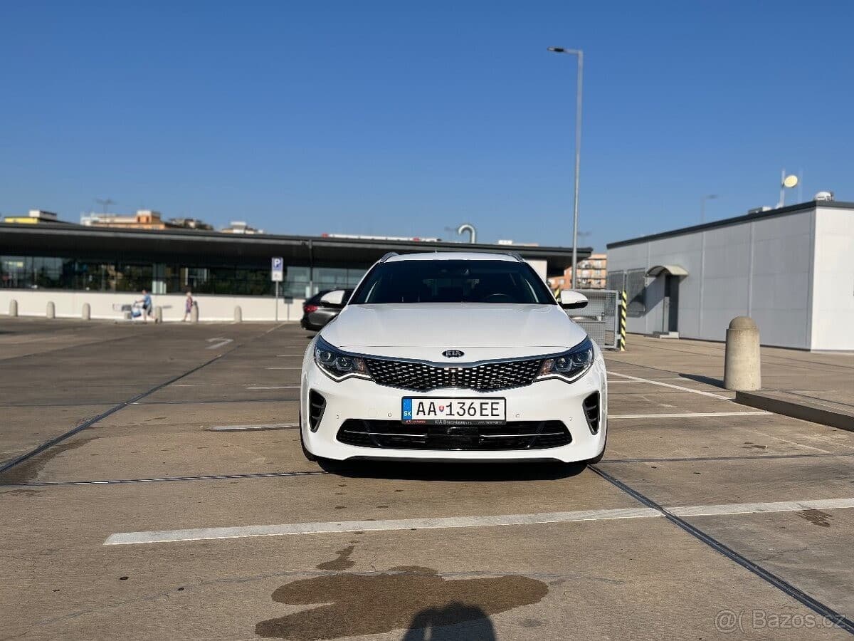 2018 Kia OPTIMA - 4