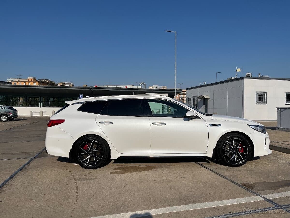 2018 Kia OPTIMA - 5