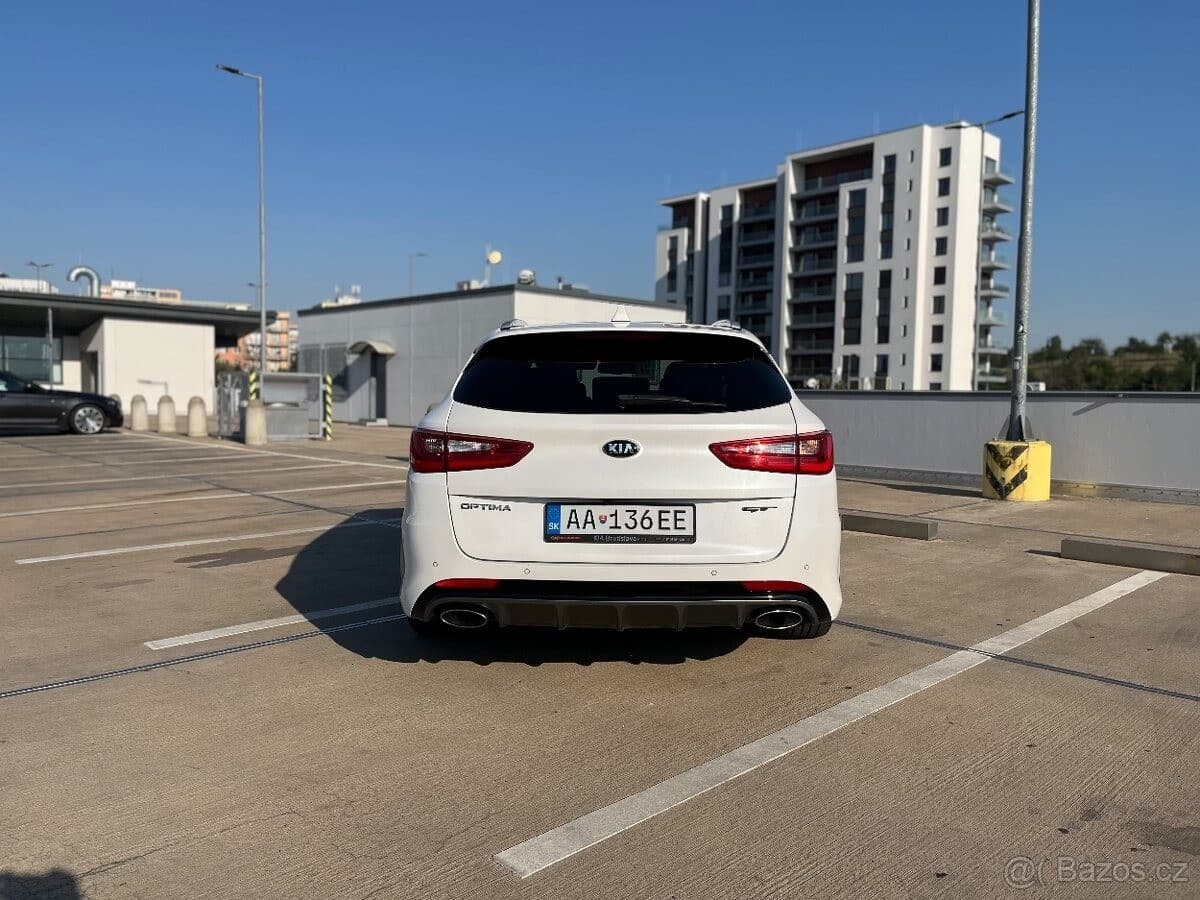 2018 Kia OPTIMA - 9