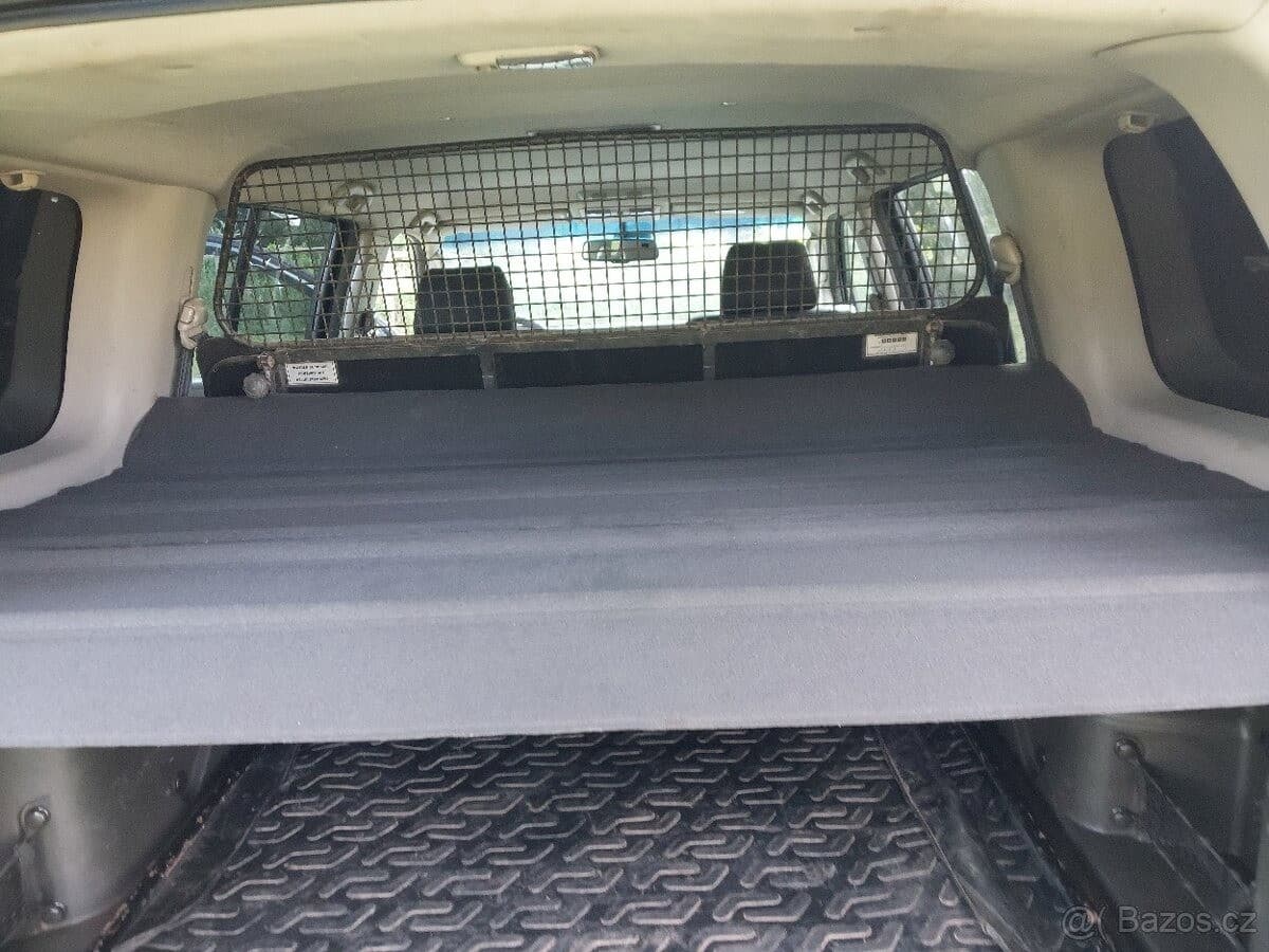 2006 Nissan PATHFINDER - 9