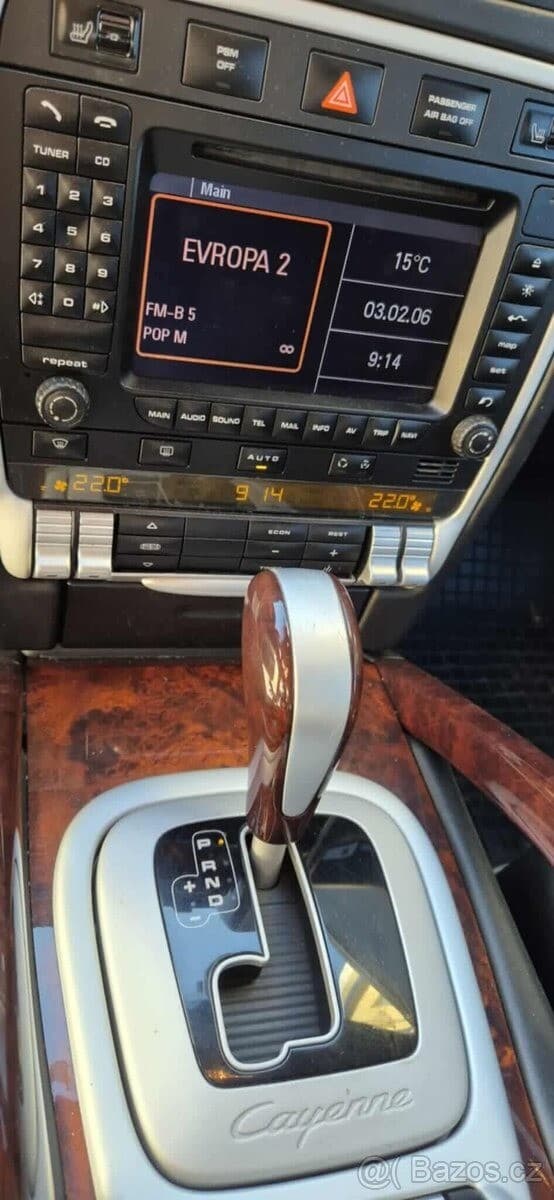 2007 Porsche CAYENNE - 16