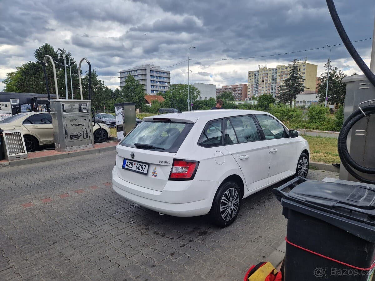 2017 Škoda FABIA - 6