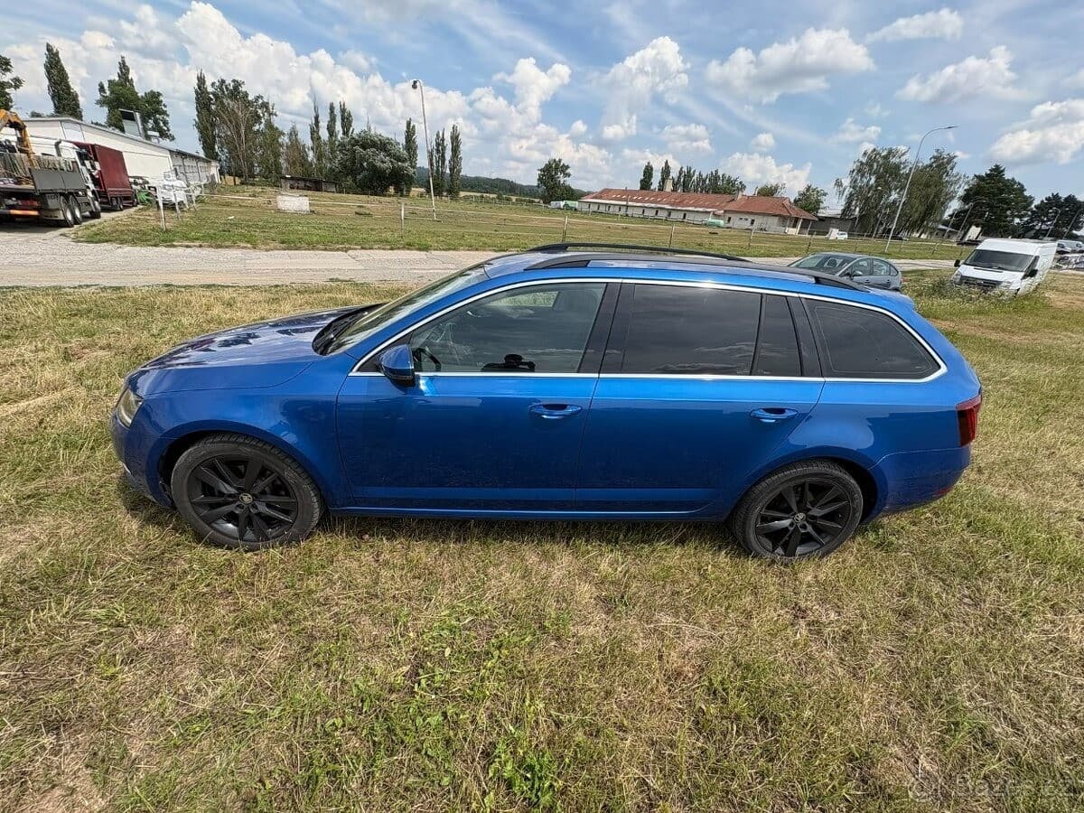 Škoda OCTAVIA - 9