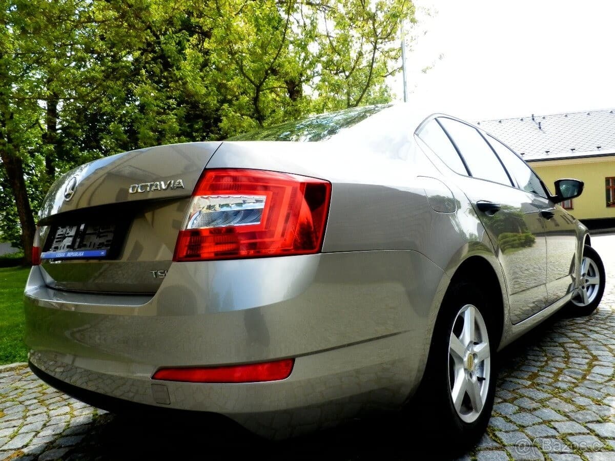 Škoda OCTAVIA - 4