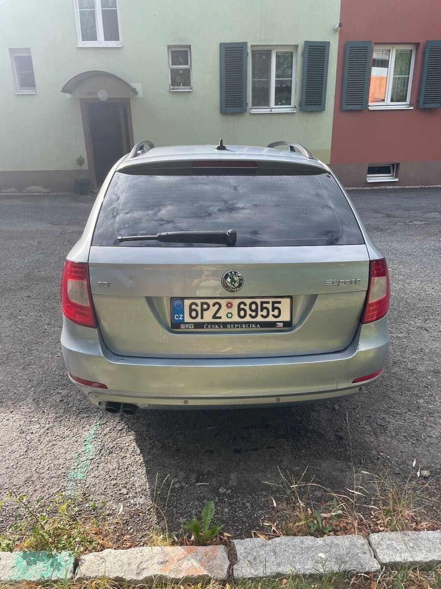 2010 Škoda SUPERB - 5