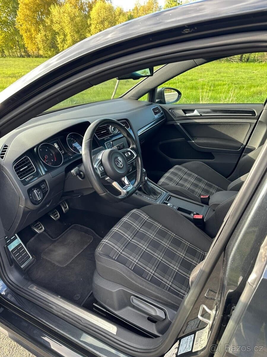 2014 Volkswagen GOLF - 8