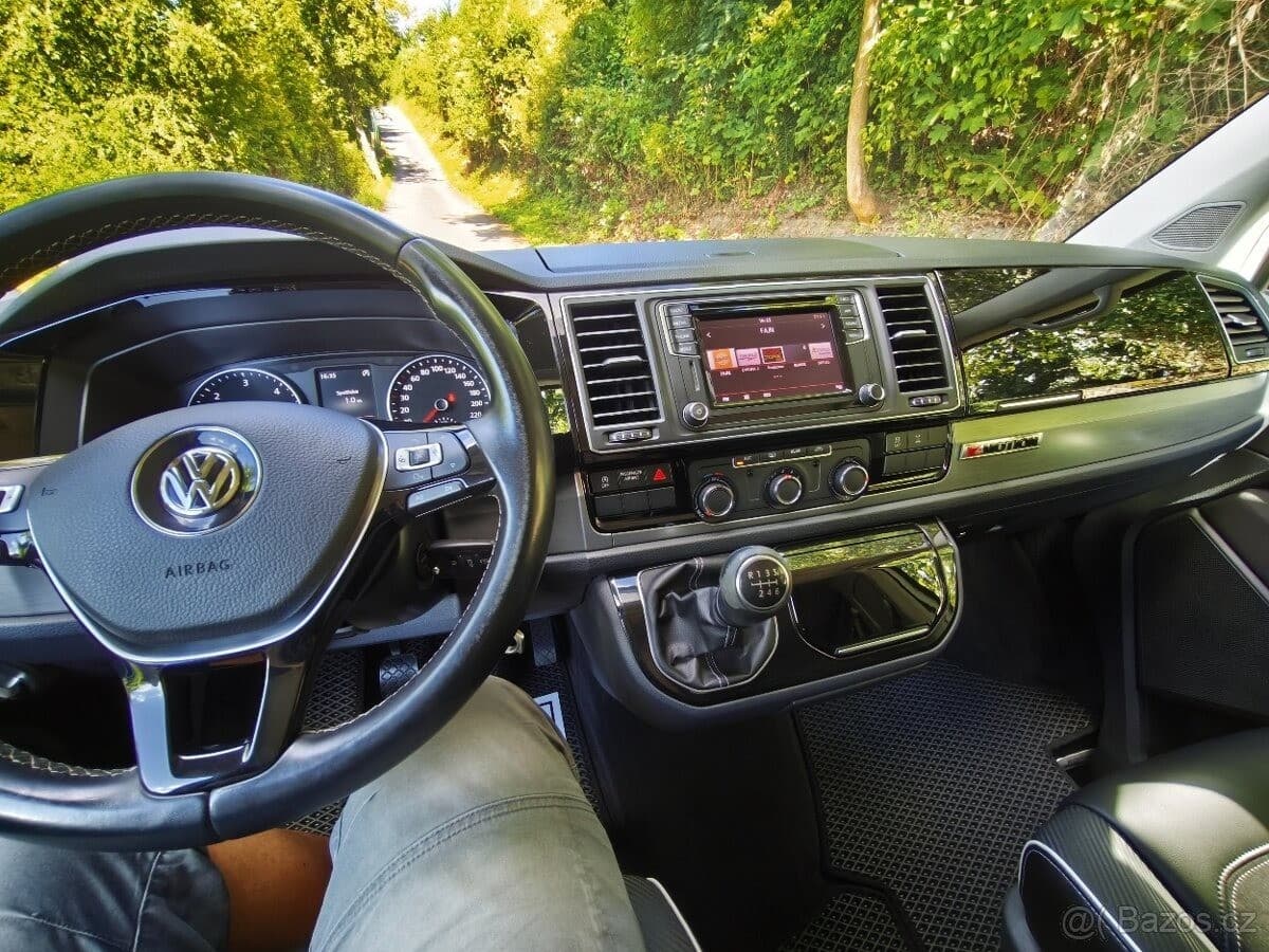 2017 Volkswagen MULTIVAN - 5