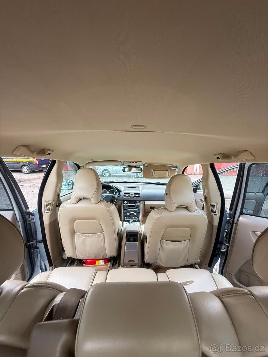 2014 Volvo XC90 - 12