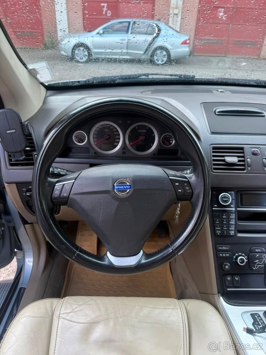 2014 Volvo XC90 - 13