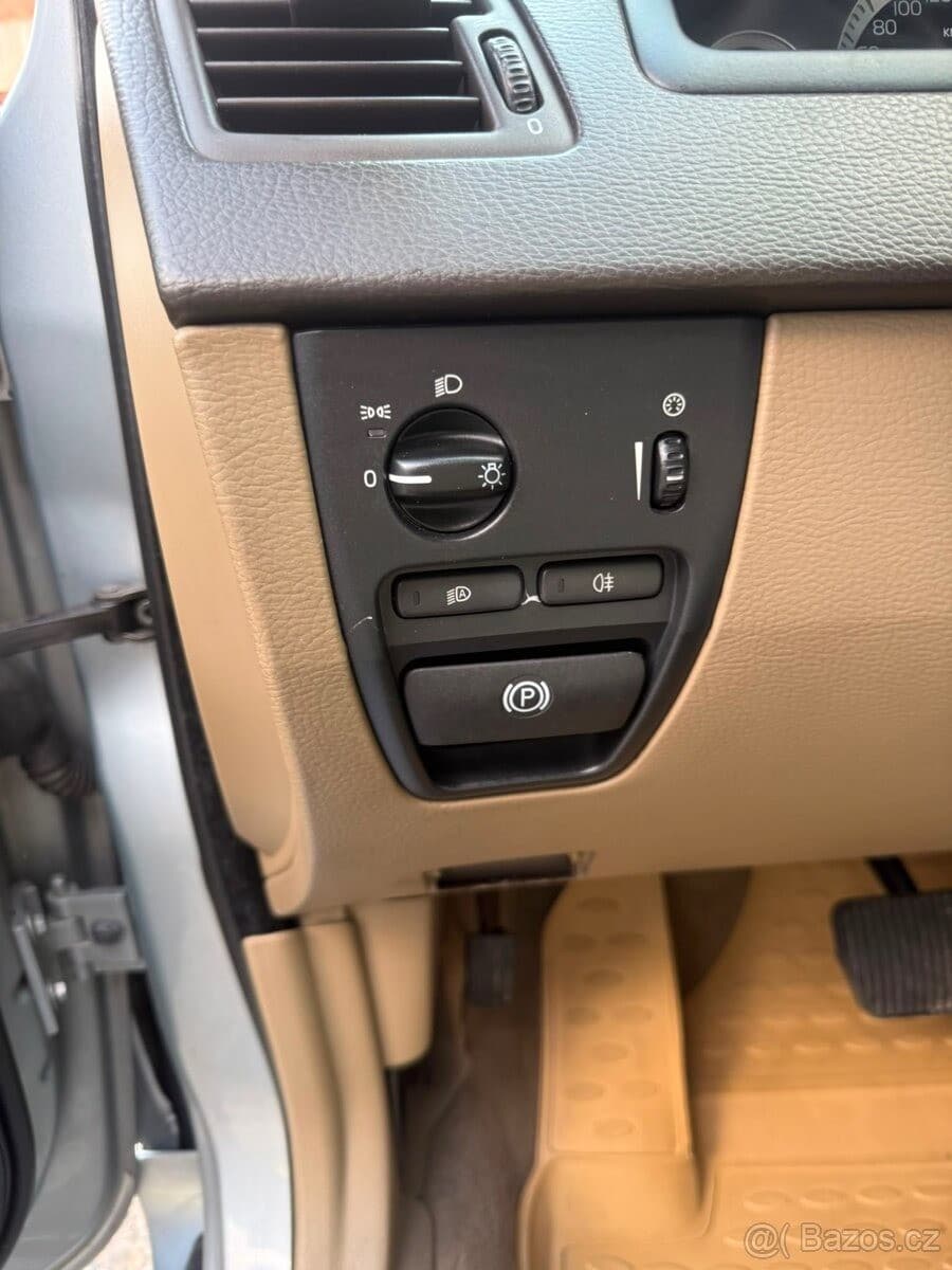 2014 Volvo XC90 - 16