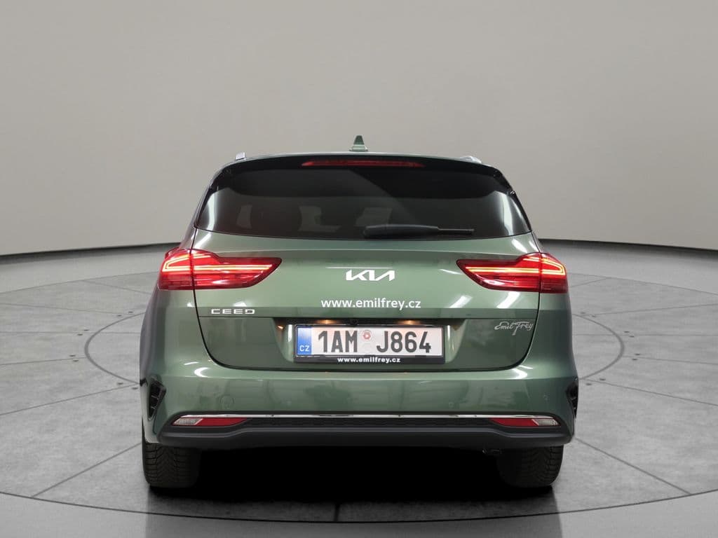 2025 Kia CEE'D - 7