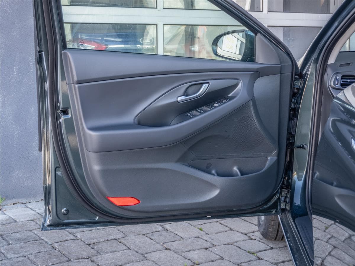 2026 Hyundai i30 - 13
