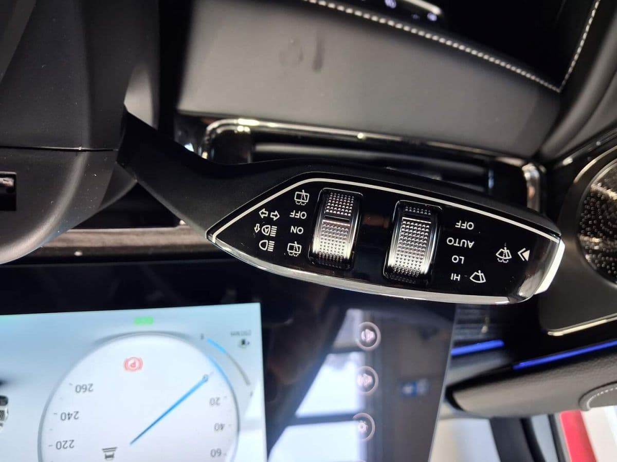 2026 Omoda 5 - 12