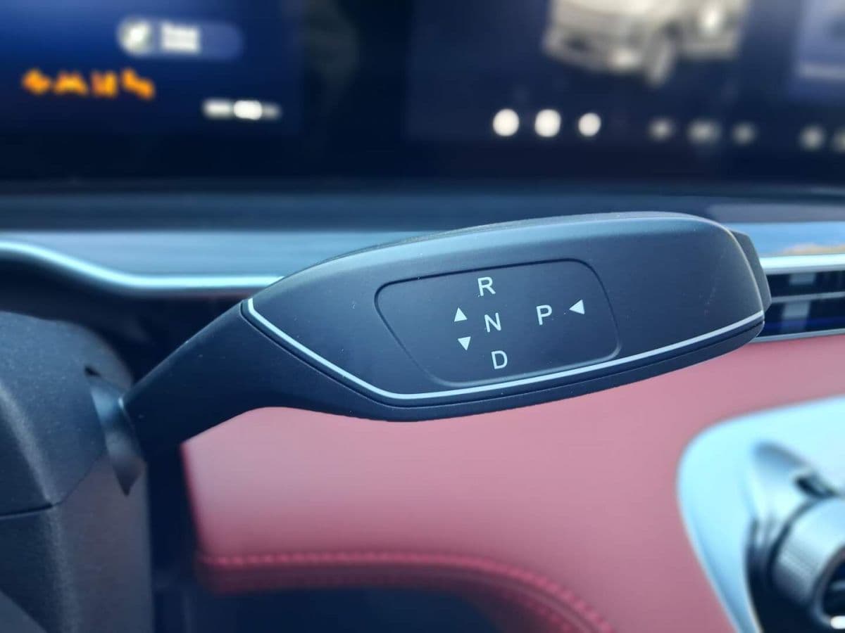 2025 Omoda 9 - 16