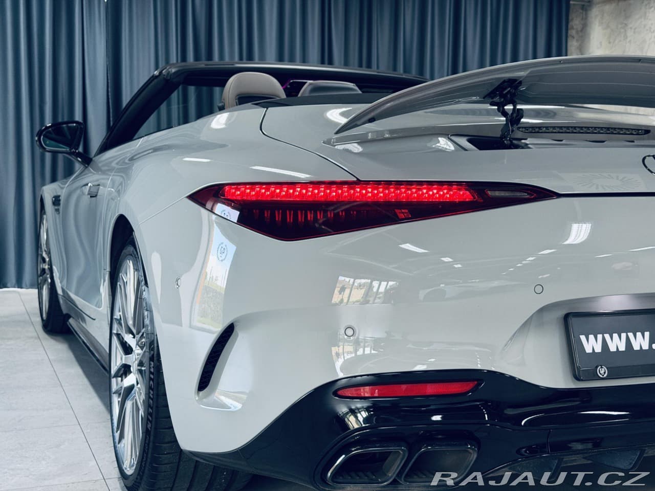 2022 Mercedes-Benz SL - 10