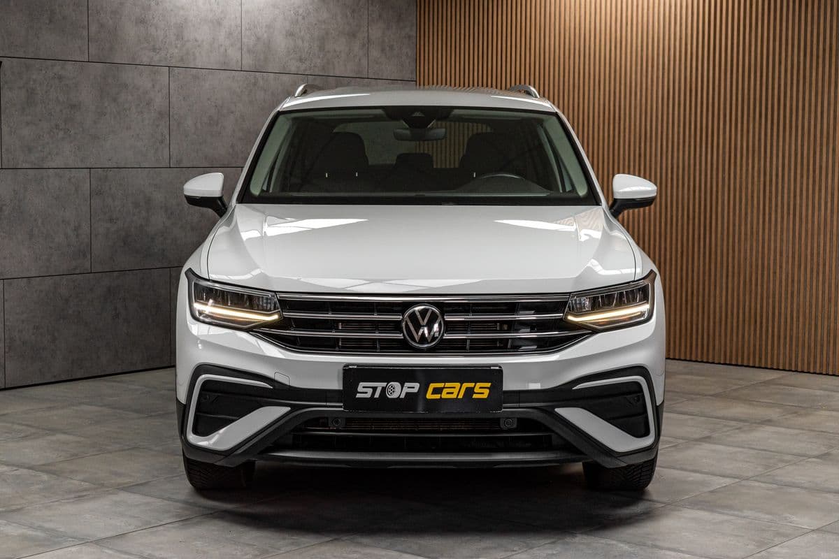 2023 Volkswagen TIGUAN - 2