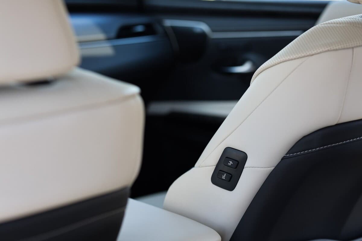 2024 Lexus OSTATNÍ - 15