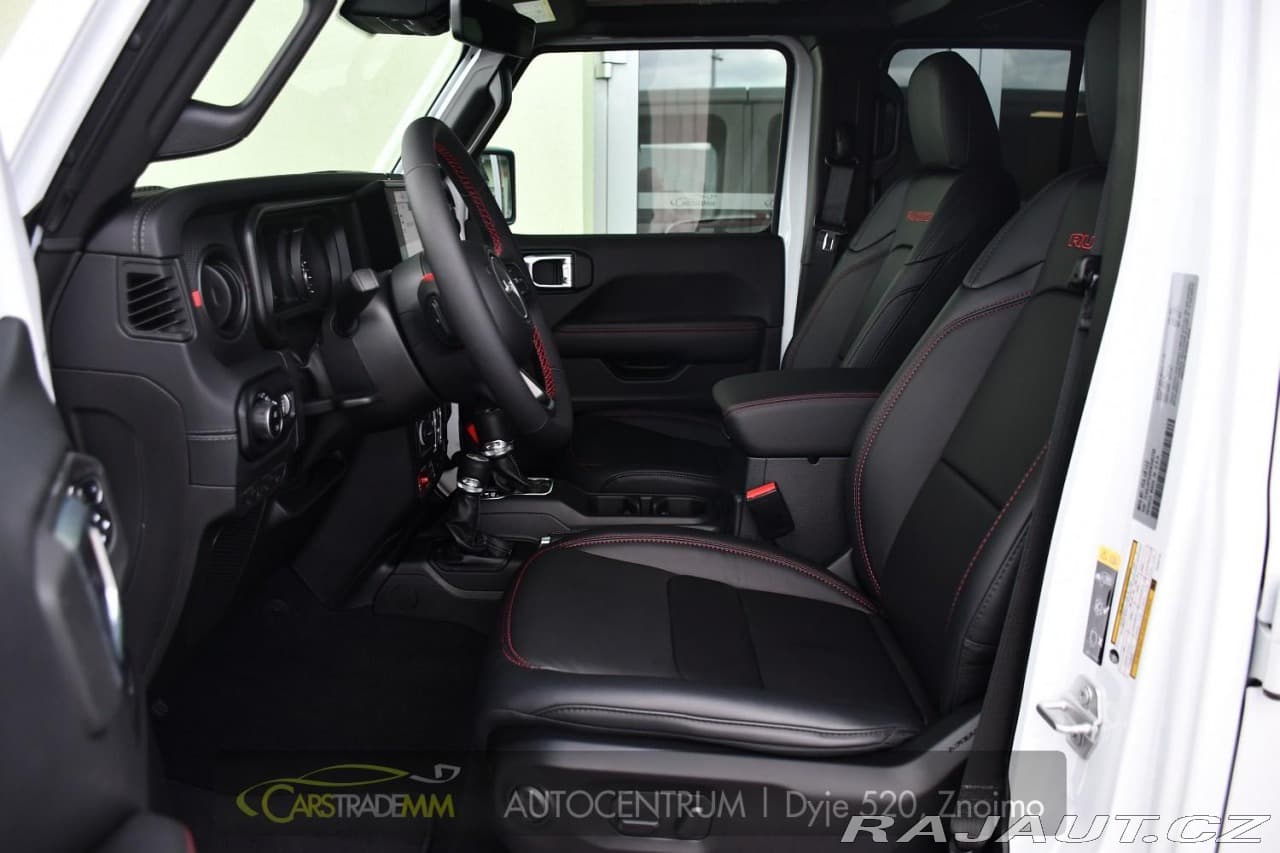 2025 Jeep WRANGLER - 10