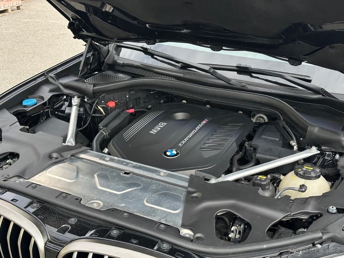 BMW X4 - 11