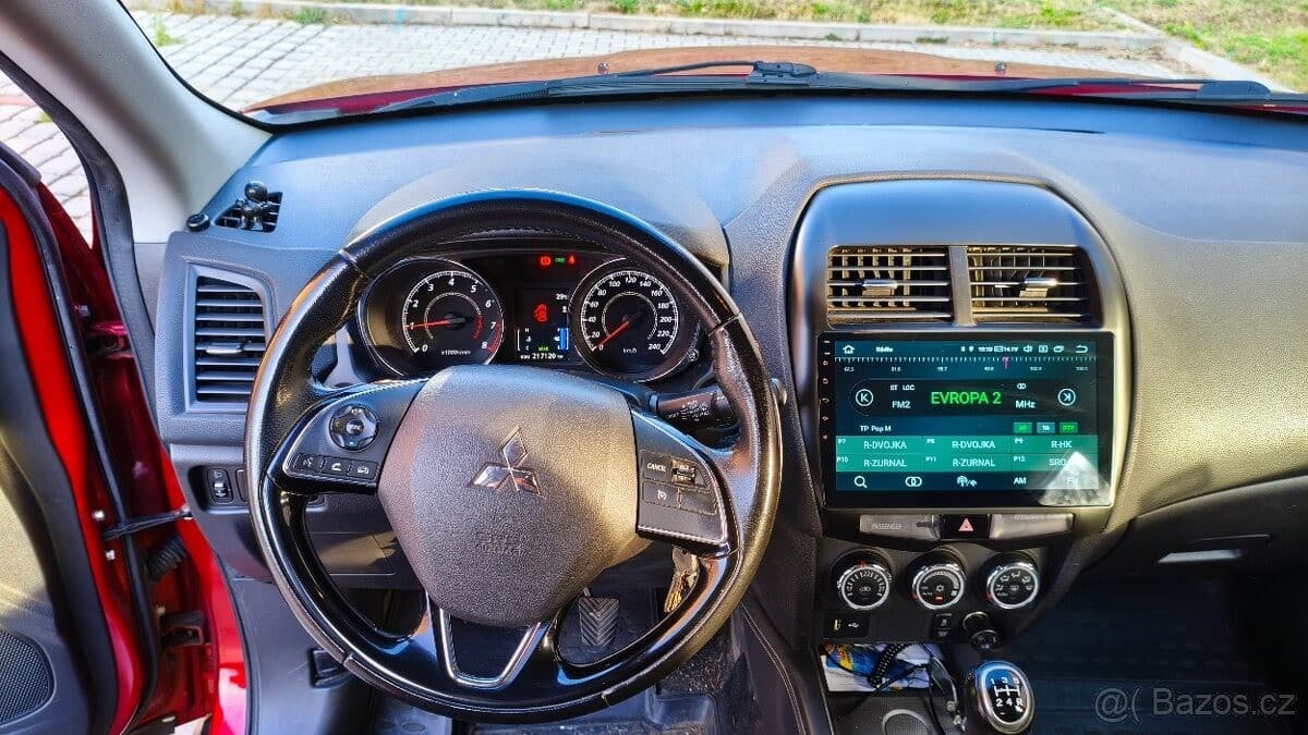 2018 Mitsubishi ASX - 16
