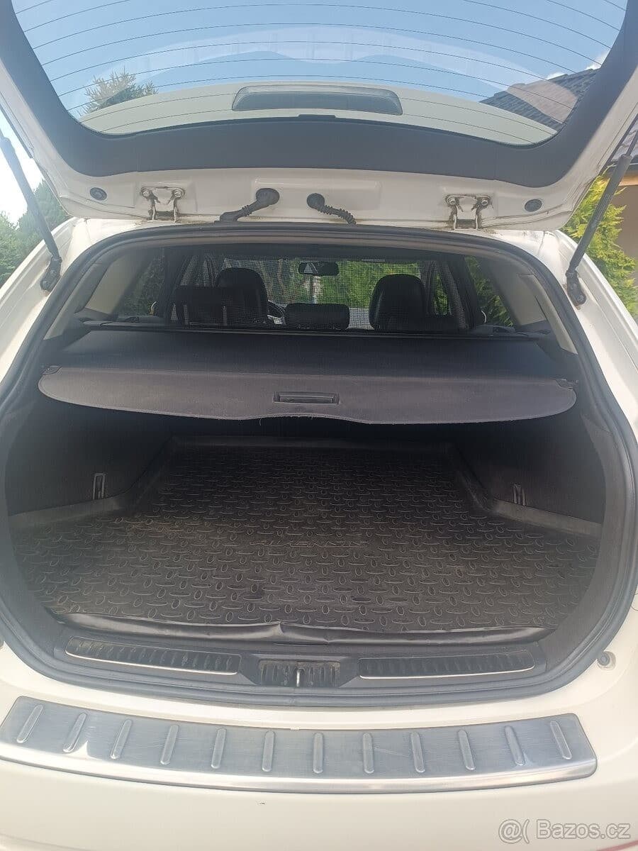 Toyota AVENSIS - 10