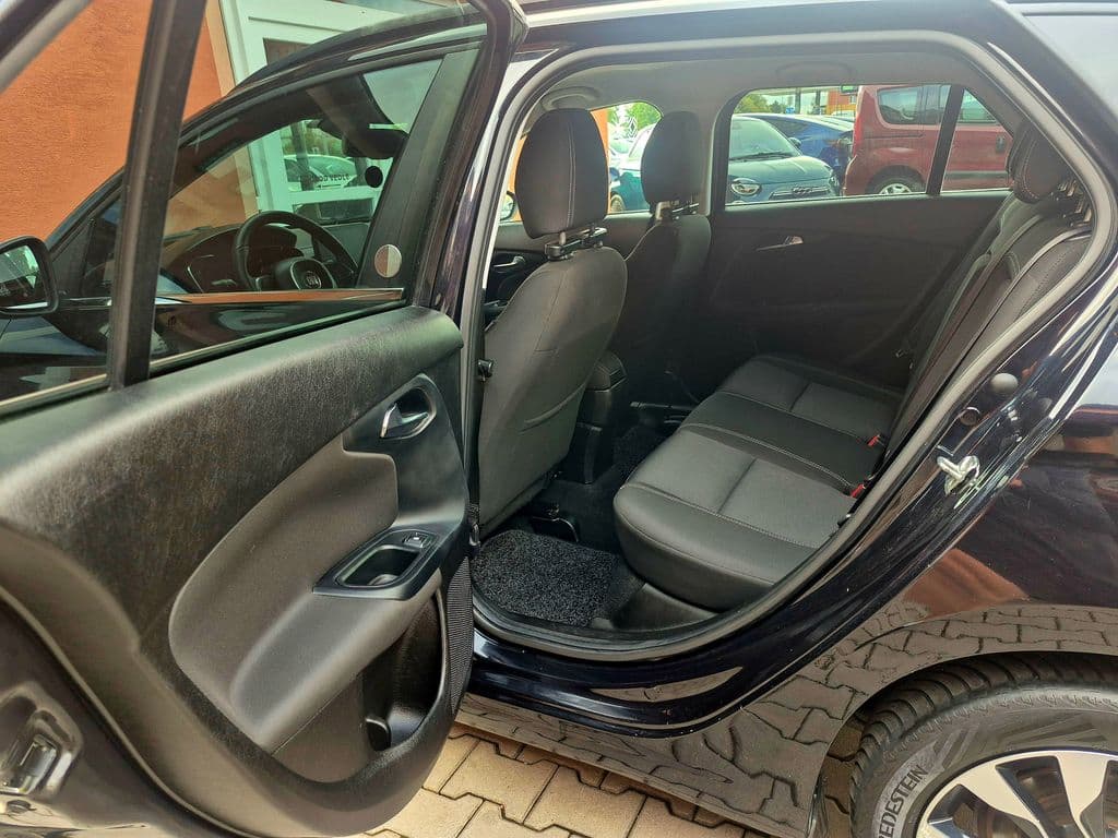 2019 Fiat TIPO - 19
