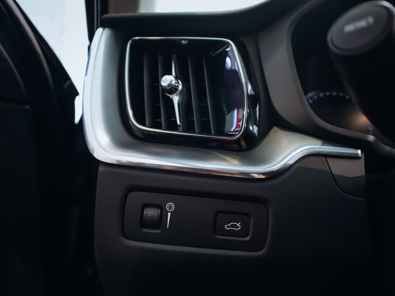 2021 Volvo XC60 - 11
