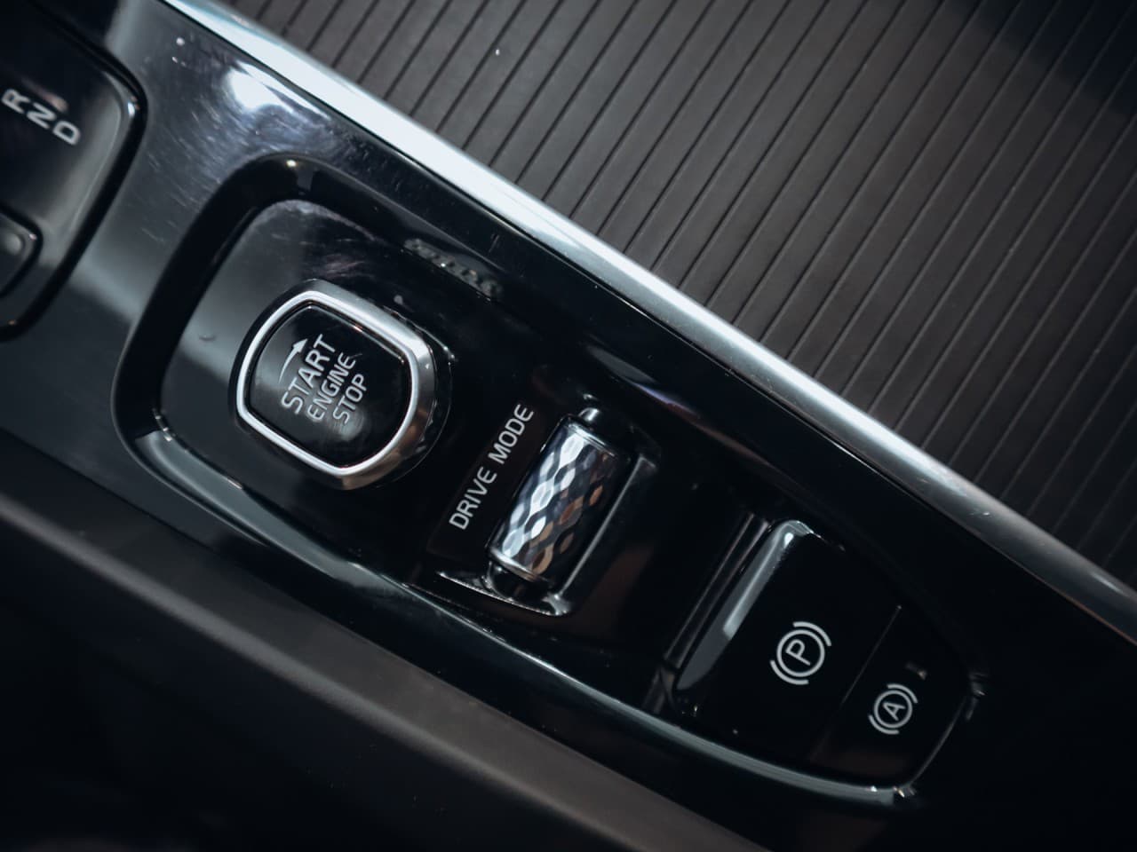 2021 Volvo XC60 - 8