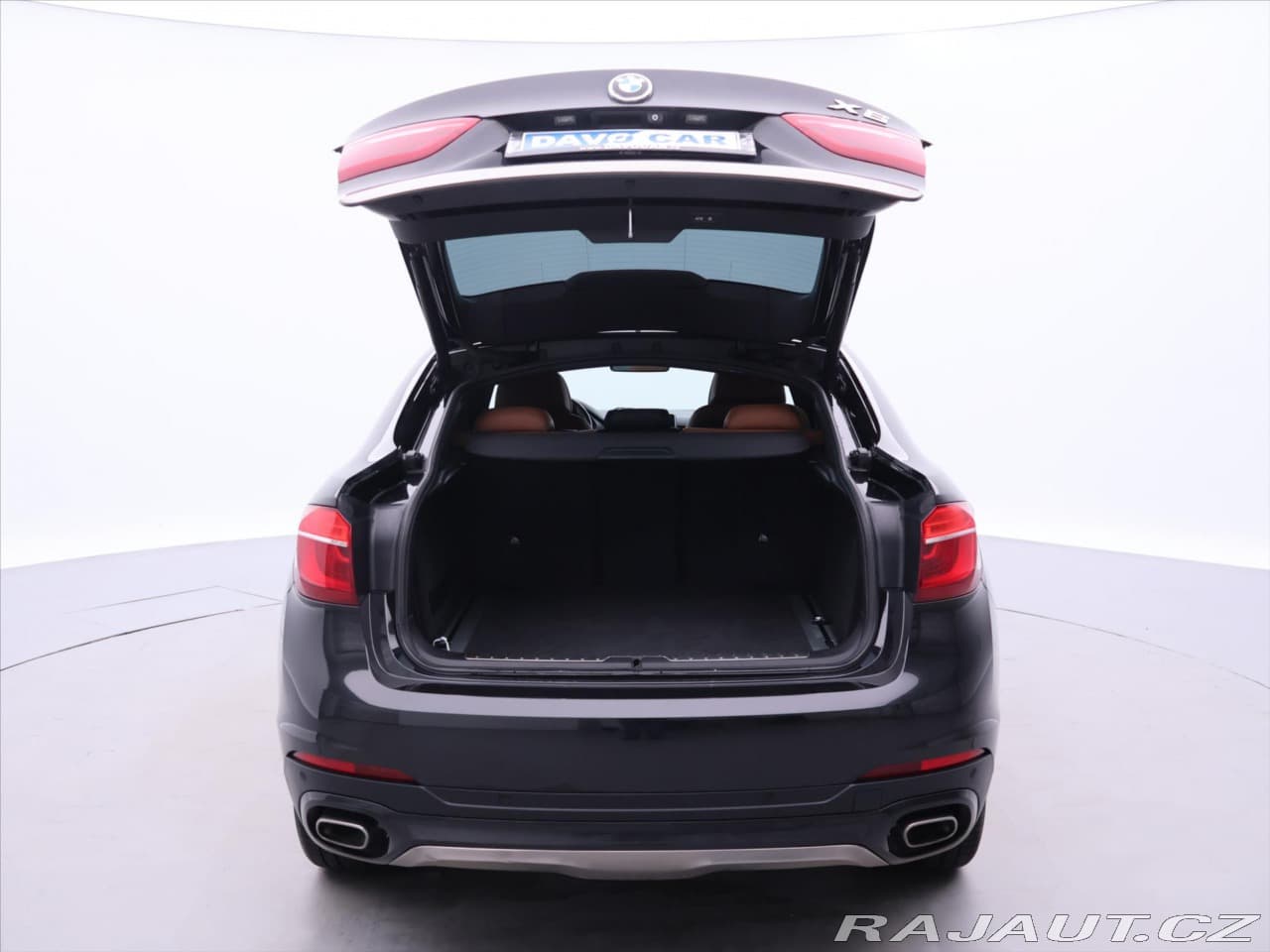 2015 BMW X6 - 9