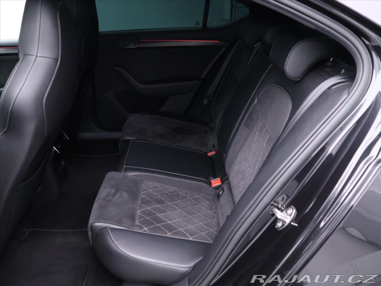 2020 Škoda SUPERB - 16