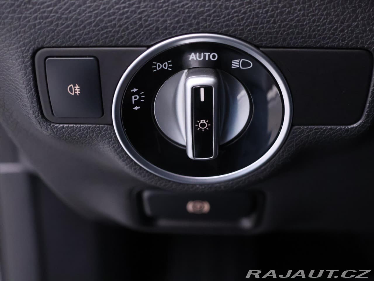2014 Mercedes-Benz A-CLASS - 17