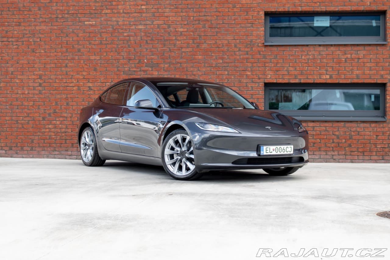 2023 Tesla MODEL 3 - 11