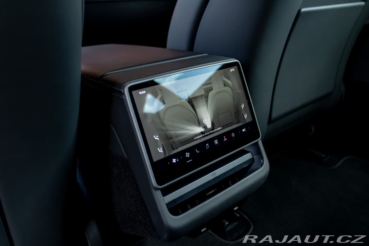 2023 Tesla MODEL 3 - 18
