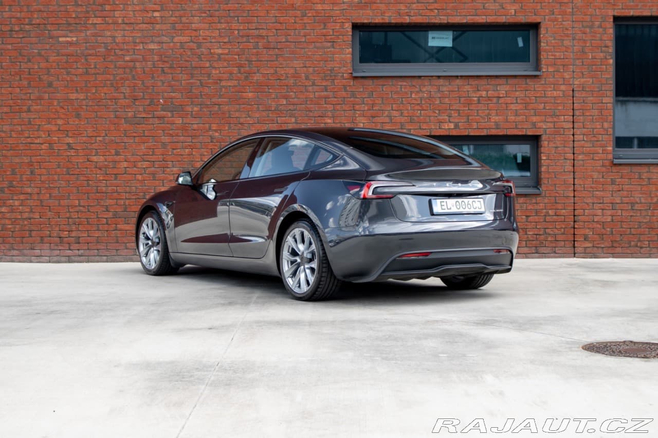 2023 Tesla MODEL 3 - 8