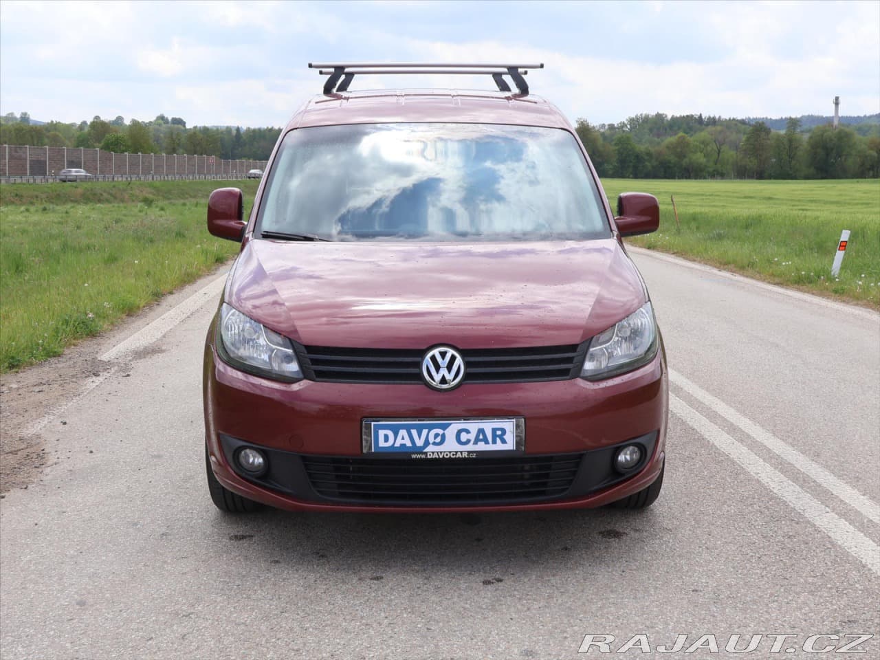 2011 Volkswagen CADDY - 2