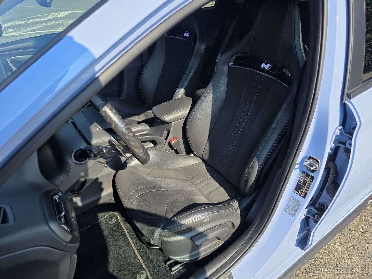 2022 Hyundai i30 - 11