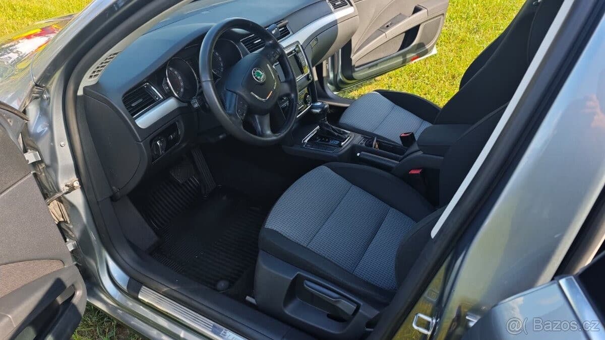 2012 Škoda SUPERB - 9