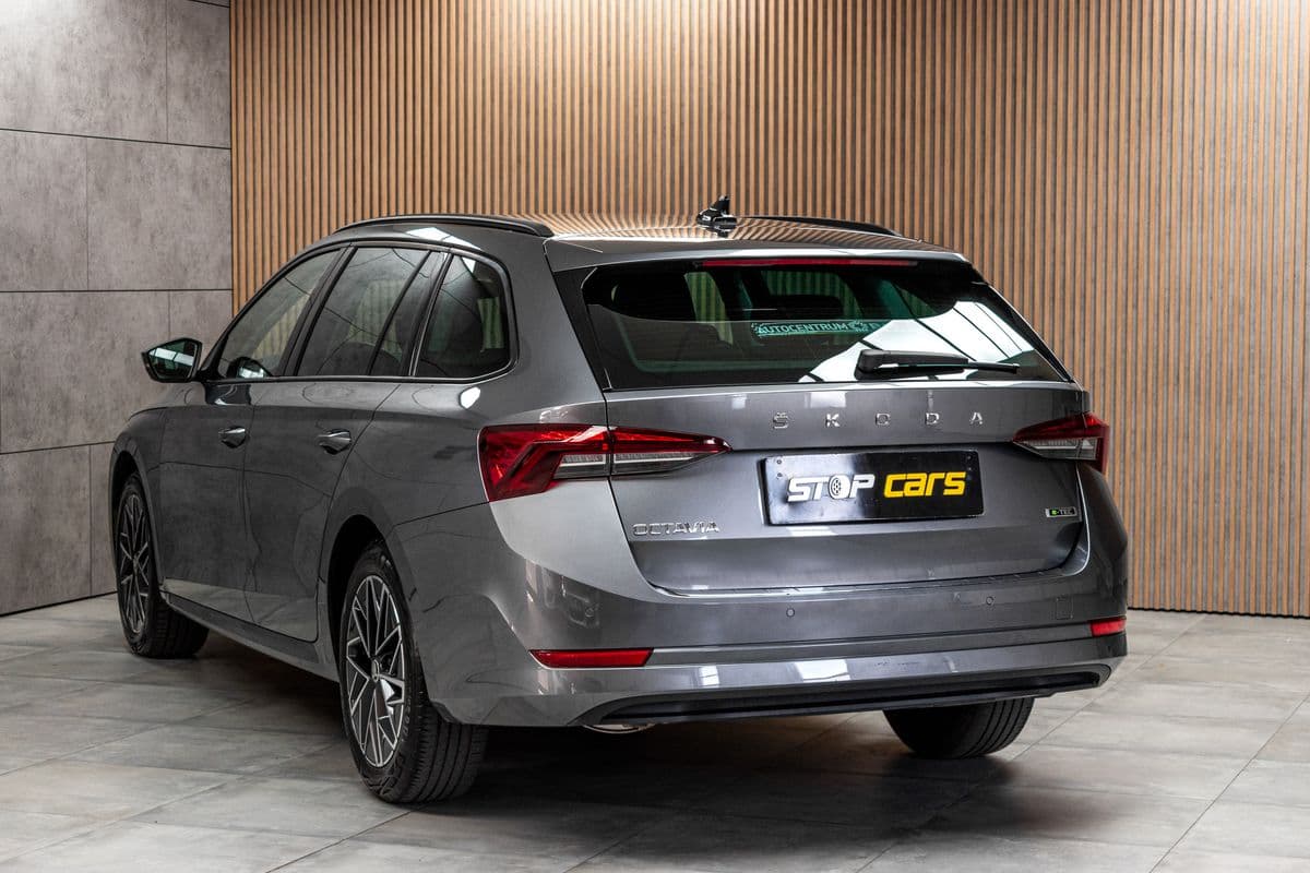 2023 Škoda OCTAVIA - 4