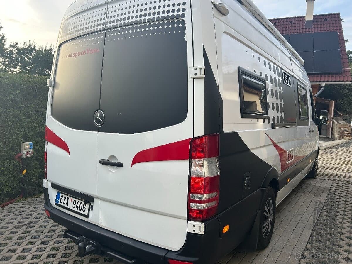 2011 Mercedes-Benz SPRINTER - 3