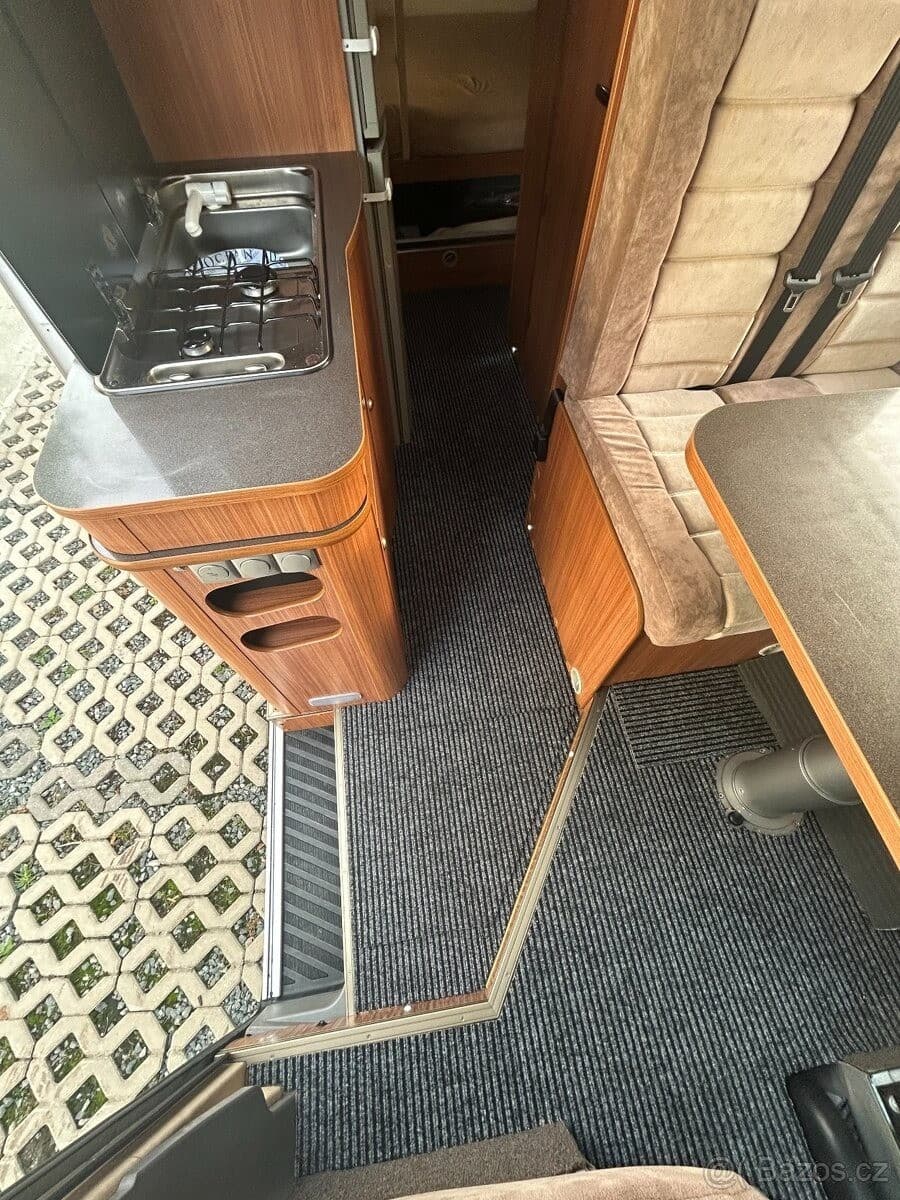 2011 Mercedes-Benz SPRINTER - 4