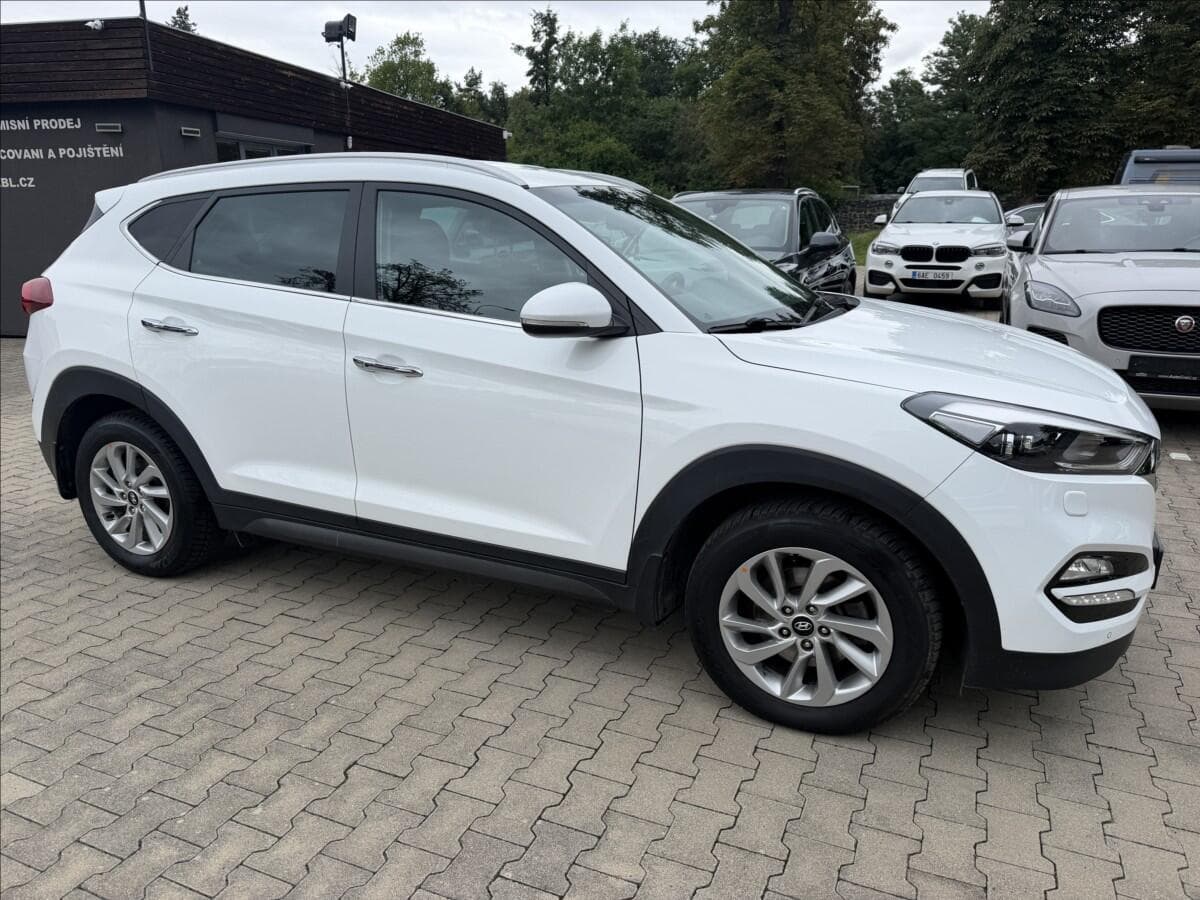 2016 Hyundai TUCSON - 4