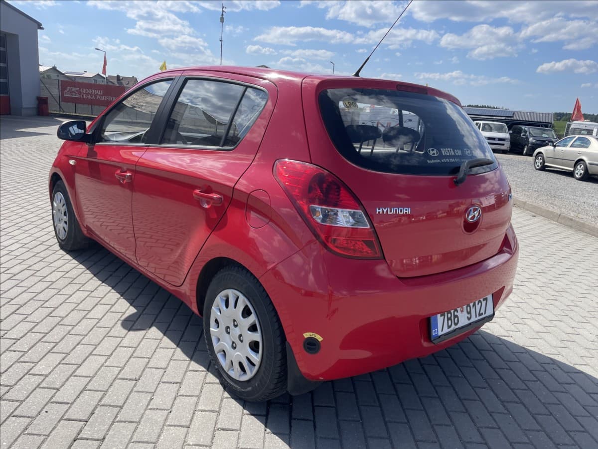 2011 Hyundai i20 - 3