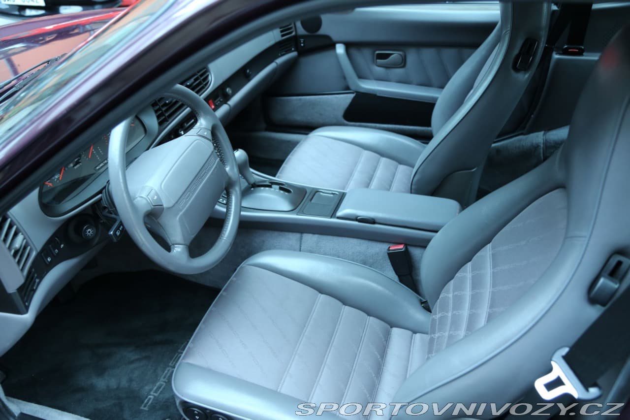 1992 Porsche 968 - 10