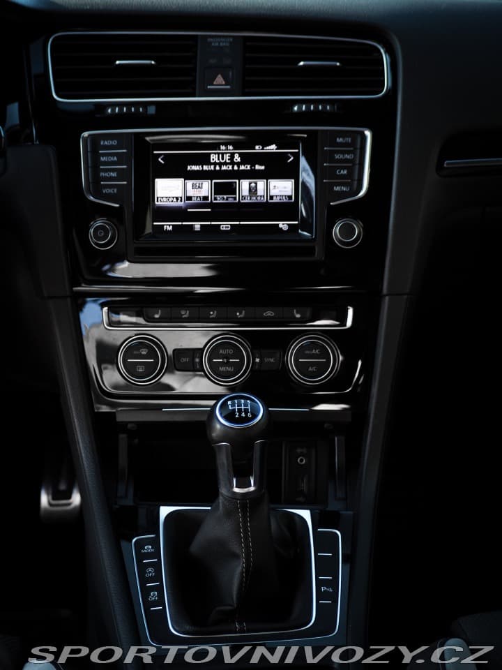2014 Volkswagen GOLF - 12